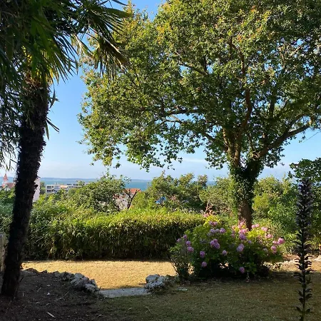 Castelguy Holiday home